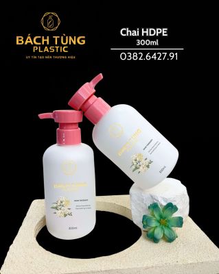 CHAI PET TRẮNG 300ML & 500ML – DÁNG TRÒN, KẾT HỢP VÒI NHẤN MÀU HỒNG