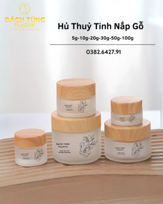 HŨ THỦY TINH DÁNG MỜ NẮP GỖ 