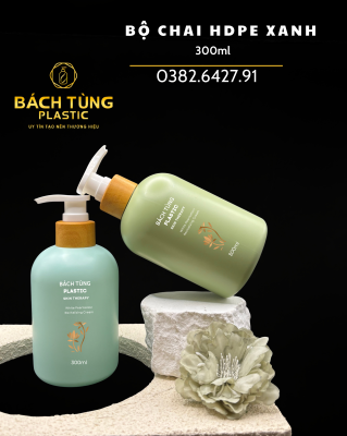 CHAI NHỰA DÁNG TRÒN 300ML – XANH NGỌC & XANH ĐẬM + NẮP GỖ