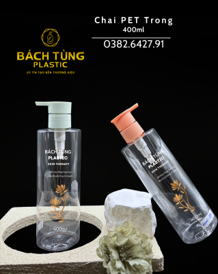 Chai PET dáng tròn trong suốt 400ml, kết hợp vòi nhấn màu hồng và xanh