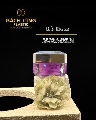 Hũ kem màu tím nắp bạc 